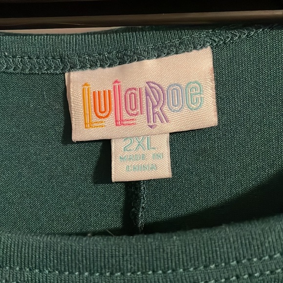 Lularoe Carly - Picture 2 of 6